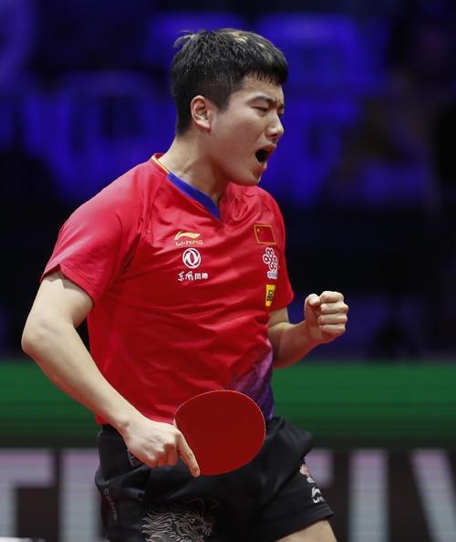 队长带领全 队长带领全