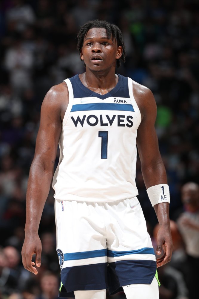 在三分线外 在三分线外